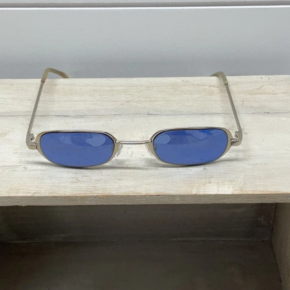Liz Claiborne Vintage Y2K Rectangle Sunglasses Silver Blue Tinted Lens